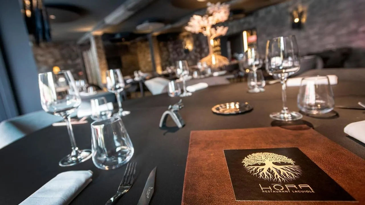 Logis Hotel Restaurant Gilles Moreau לאיול צרפת