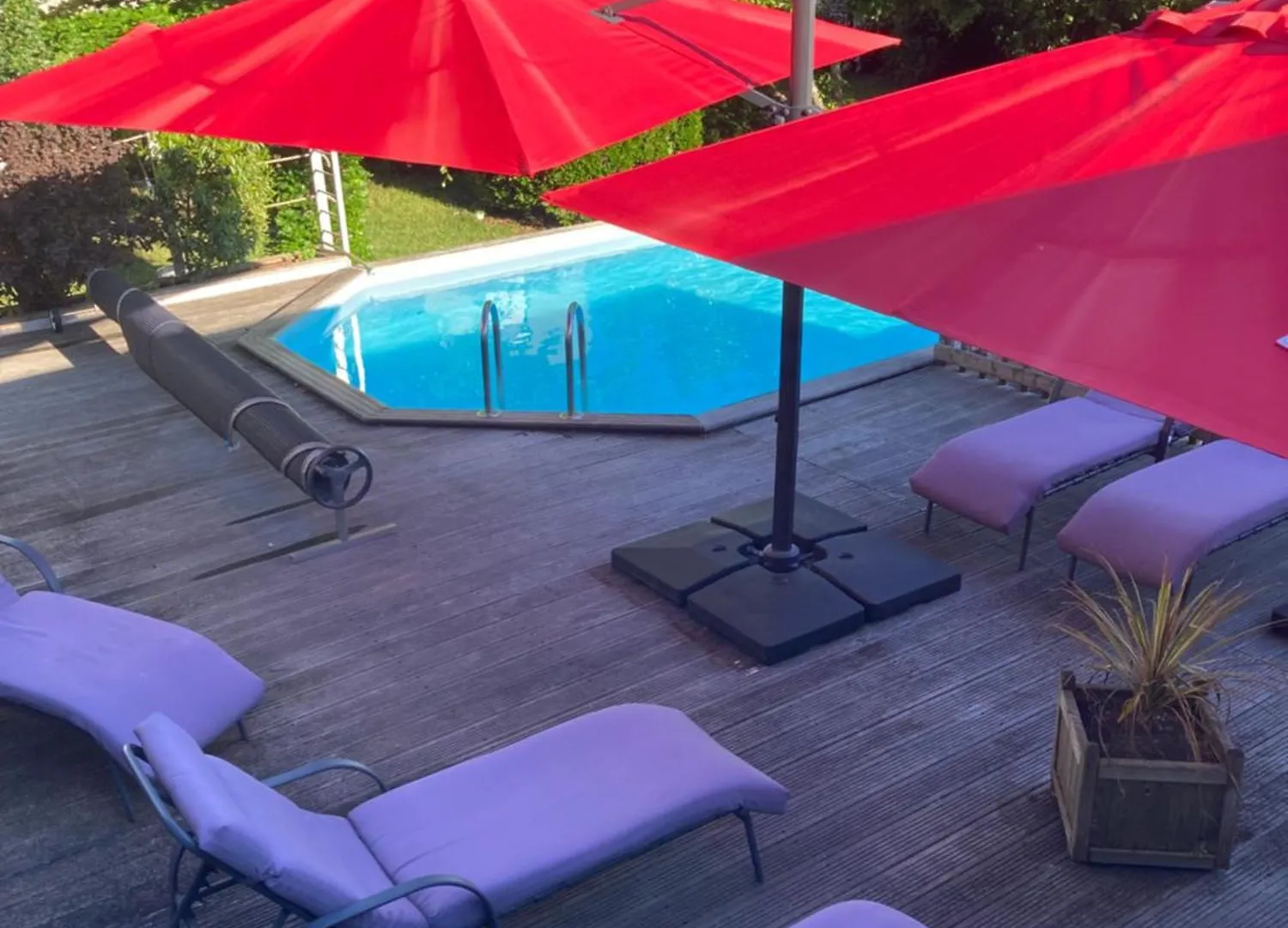 Logis Hotel Restaurant Gilles Moreau לאיול צרפת
