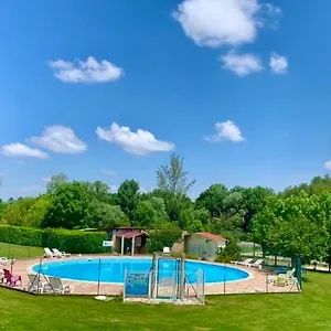 Le Camping